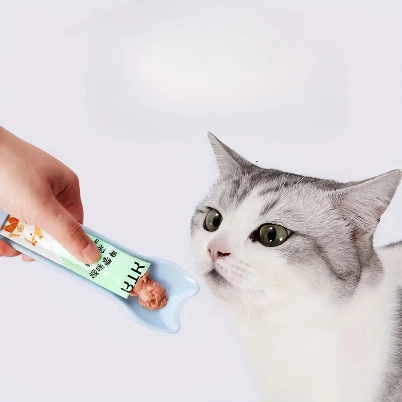Lickable Cat Treat Squeeze Spoon | Indoor Kitty Co